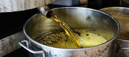 India cuts crude oil duty by 10% to control prices and meet demand